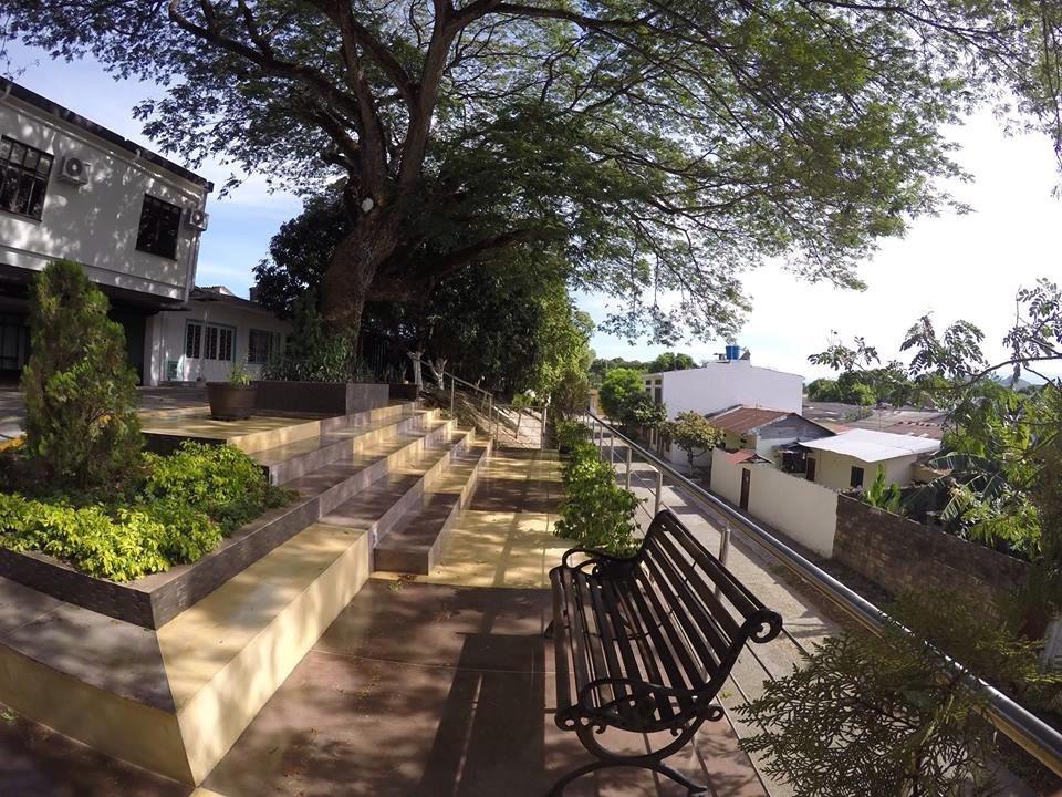 Hotel Chicala Salgar Puerto Salgar المظهر الخارجي الصورة